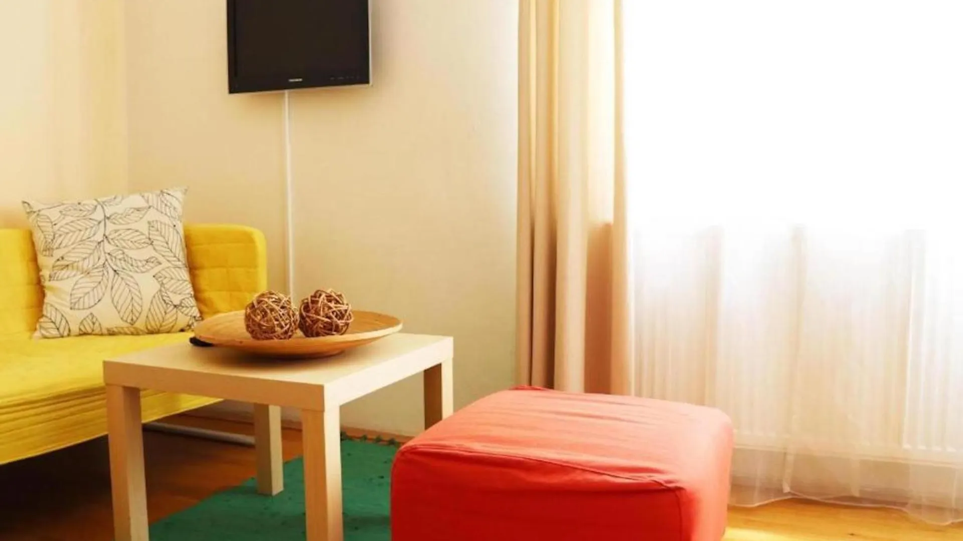 Apartment Old Town Home-2 By Interhome Praga